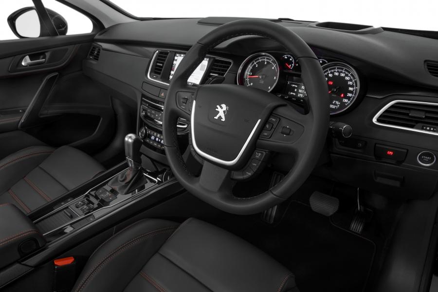  Peugeot 508 GT Touring 2015 года  (фото 14 из 15)